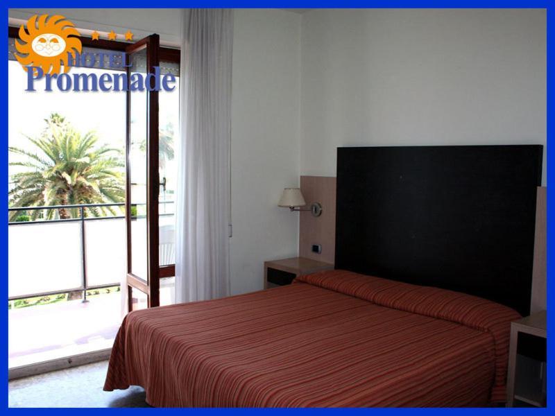 Hotel Promenade Porto SantʼElpidio Oda fotoğraf
