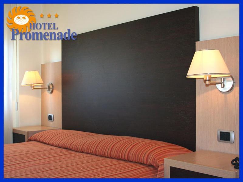 Hotel Promenade Porto SantʼElpidio Oda fotoğraf