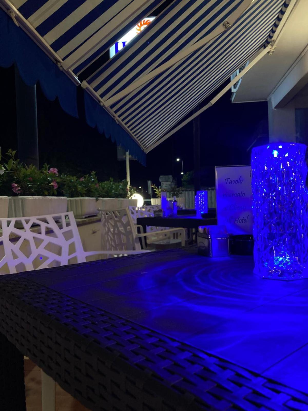 Hotel Promenade Porto SantʼElpidio Dış mekan fotoğraf