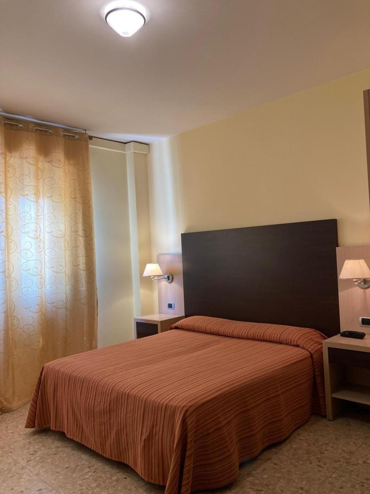 Hotel Promenade Porto SantʼElpidio Dış mekan fotoğraf
